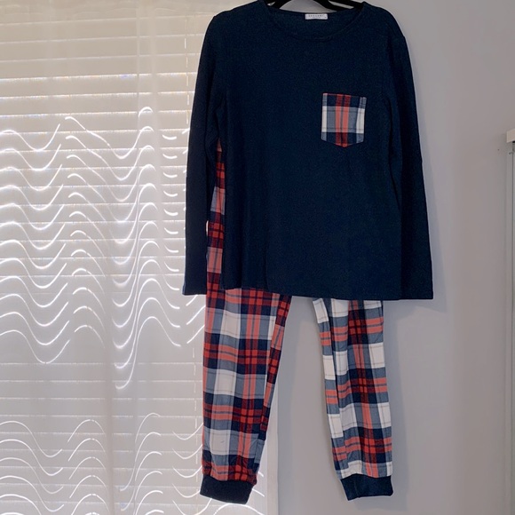 Plaid Print Women's Long Sleeve Pajama Set with Soft Lounge Pants size M NWT - Picture 3 of 6